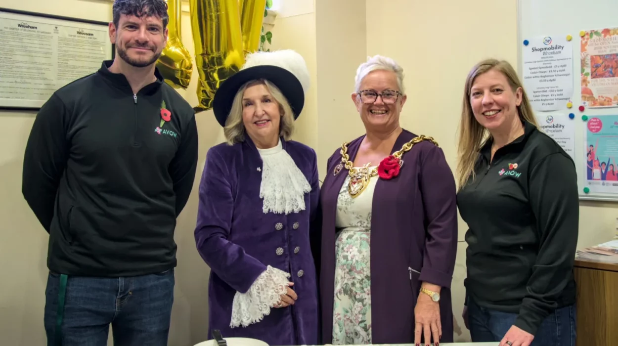 Shopmobilty 10 Years Celebration - David McDonald, High Sheriff of Clwyd Julie Gillbanks, Mayor of Wrexham Cllr Tina Mannering, Chief Officer of AVOW Dawn Roberts-McCabe